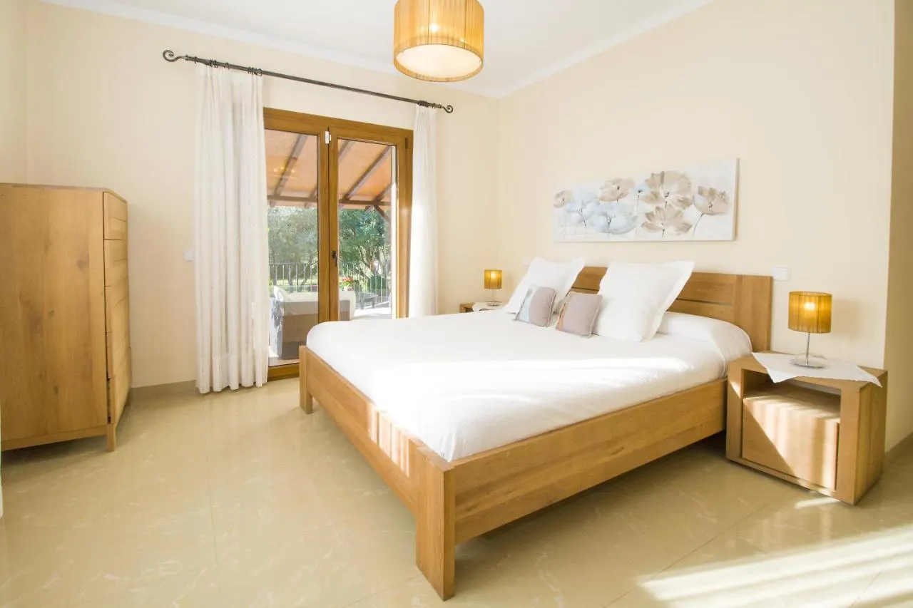 בית נופש קפדפרה Finca Katia